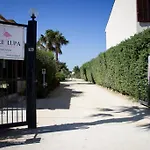 Torre Lupa Апартаменты